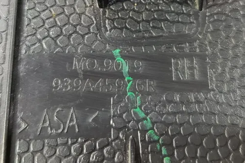 Moldura Direita Caçamba Duster Oroch 2017 2018 2019 Preto