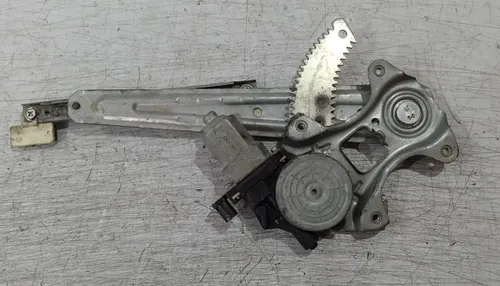 Máquina De Vidro Traseira Esquerda Nissan March 2013 - 2017