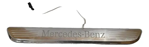Soleira Dianteira Direita Mercedes C180 C200 E300 2020  Cinza