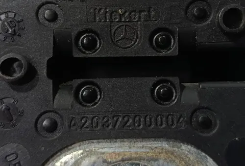 Batente Porta Mercedes C320 2001 2002 2003 2004 2005