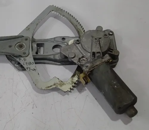 Máquina De Vidro Dianteira Direito Mercedes C280 1993 1994