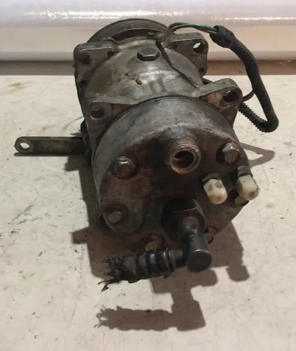Compressor De Ar Condicionado Peugeot 405 2.0 1999