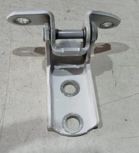 Dobradiça Porta Traseira Esquerda Inferior Toyota Rav4 2014