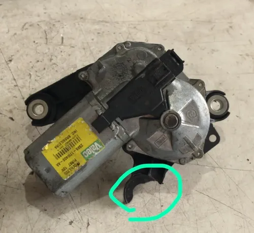 Motor Limpador Traseiro Fiesta Ecosport 2003 - 2009 Avaria Motor Limpador Traseiro Fiesta Ecosport 2003 - 2009 Avaria