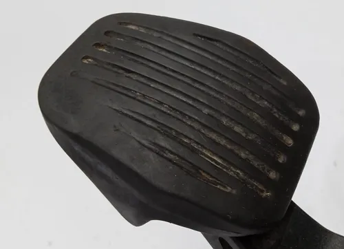 Pedal De Embreagem Volvo C30 2008 2009 2010