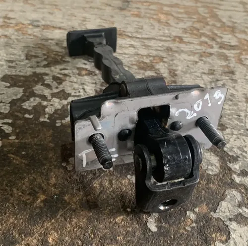 Limitador Porta Traseira Esquerda C4 Picasso 2019 Limitador Porta Traseira Esquerda C4 Picasso 2019