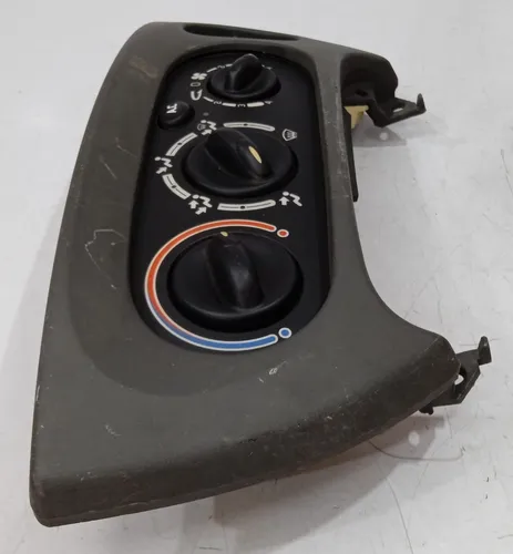 Comando De Ar Megane 2001 2002