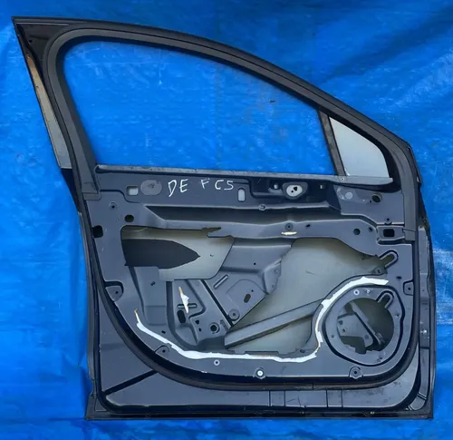 Porta Dianteira Esquerda C5 Sedan 2008 - 2012  / Detalhe Dianteira Esquerdo Preto