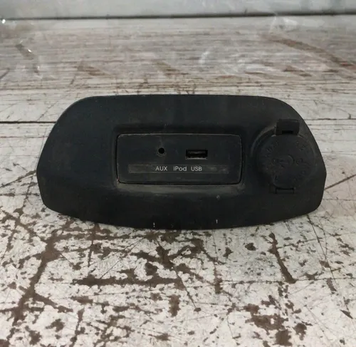 Entrada Usb Original Kia Soul 2009 - 2013 96120-2k000