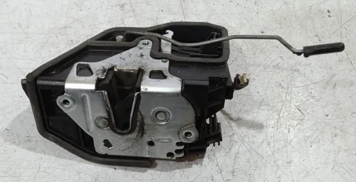 Fechadura Dianteira Esquerda Bmw 135 2015