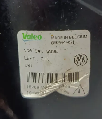 Farol Milha Esquerdo New Beetle 1998 - 2012 Detalhe Preto