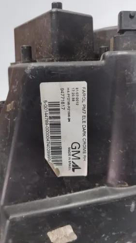 Farol Direito Gm Spin 2013 2014 2015 2016 Direito