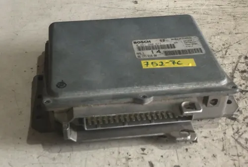 Módulo Injeção Peugeot 306 1.6 8v 1995 / 0261200677