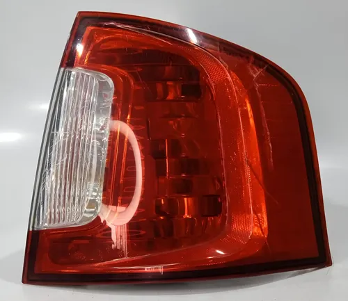 Lanterna Direita Ford Edge 2009 2010 2011 / Avaria Direito Vermelho