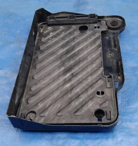 Suporte Bateria Mercedes Gla200 250 2013 - 2017