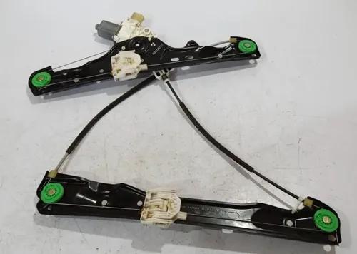 Máquina Vidro Dianteiro Esquerdo Bmw 320 X1 2010 2011