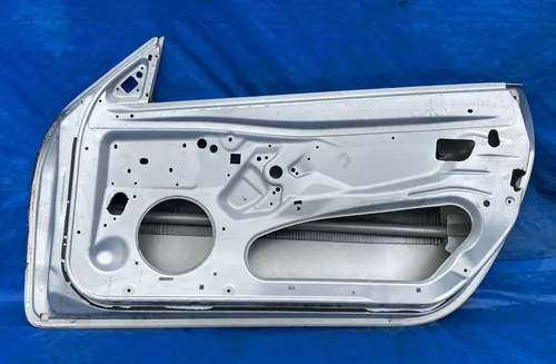 Porta Dianteira Direita Slk R171 Coupe 2005 A 2011  Dianteira Direito Prateado