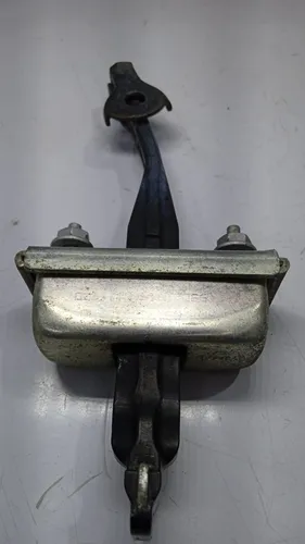 Limitador Da Porta Traseira Direita Cruze 2010 - 2016