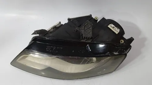 Farol Esquerdo Audi A4 2008 2009 2010 2011 2012 / Detalhe Esquerdo