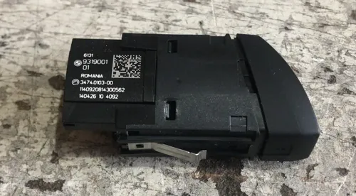 Botão Pisca Alerta Bmw X3 2015 2016 Preto