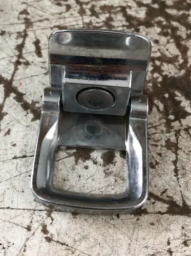 Gancho Fixação Porta-malas Audi Q3 Tiguan 2013 - 2017 