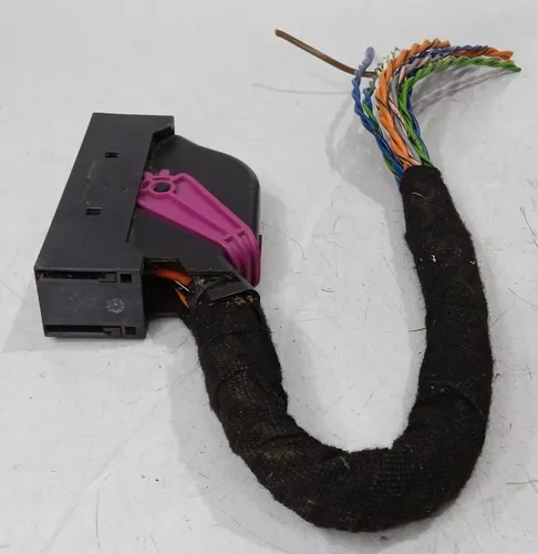 Conector De Chicote Mercedes Gla 200 2015