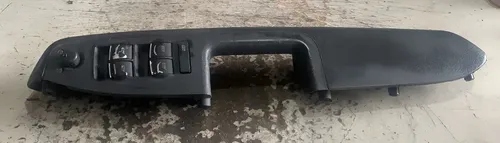 Encosto Braço Comando Vidro Diant Esquerdo Audi A4 3.0 2006 Preto