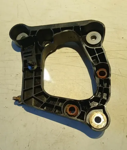 Suporte Da Bomba Hidráulica Bmw 535i 3.0 2012