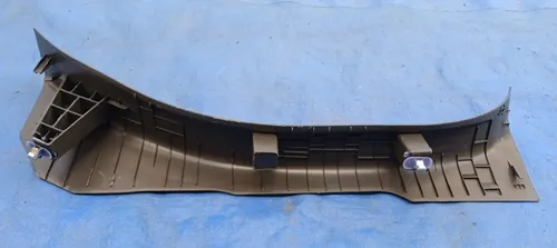 Soleira Porta Traseira Direita Cobalt 2012 - 2018 Cinza