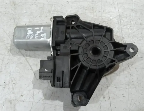 Motor De Vidro Traseiro Esquerdo Mercedes C200 E300 2020 