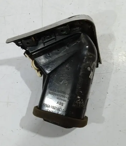 Difusor De Ar Lateral Direito Do Peugeot 207 2000 - 2010