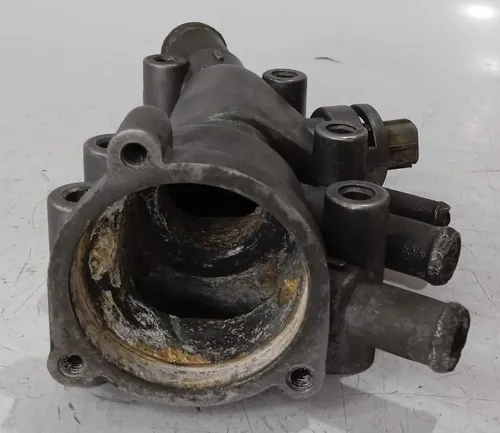 Carcaça Válvula Termostática Ford Focus 1.6 2001- 2008