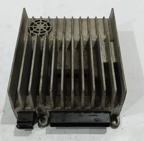 Amplificador Som Mercedes E250 C350 2009 - 2017 A2048700494