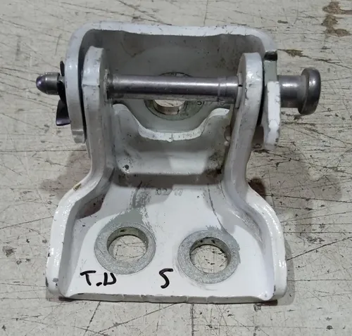 Dobradiça Superior Porta Traseira Direita C3 2013 - 2016