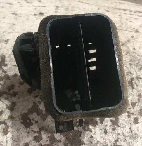 Difusor Ar Central Direito Range Rover Sport 06 - 09  Avaria