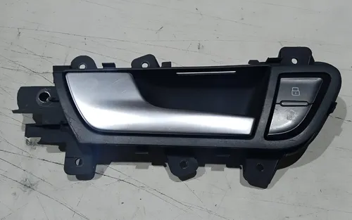 Maçaneta Interna Dianteira Esquerda Audi A5 2011 - 2015 Dianteira