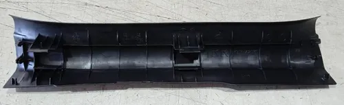 Soleira Traseira Direita Toyota Rav4 2014
