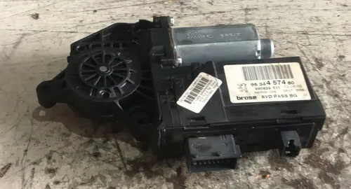 Motor Vidro Dianteiro Direito Peugeot 307 2005 - 2012