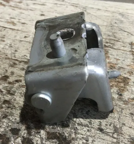 Dobradiça Porta Dianteira Direita Citroen C5 2009 - 2012