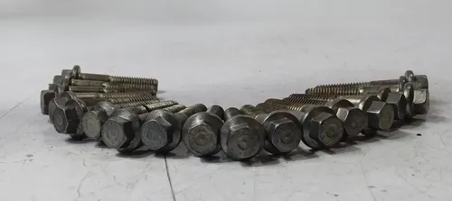 Kit Parafuso Carcaça Câmbio Volvo Xc60 T5 2.0 2012 Preto