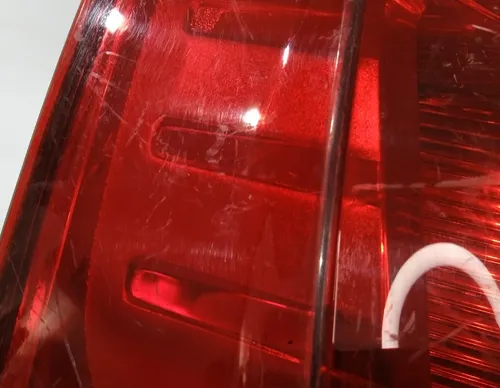Lanterna Fumê Esquerda Fiat Uno Vivace 2011 - 2014 Esquerdo/motorista Vermelho