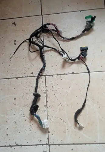 Chicote Porta Dianteiro Esquerdo Jac T5 1.5 2016 2017 2018 Chicote Porta Dianteiro Esquerdo Jac T5 1.5 2016 2017 2018