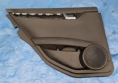 Forro De Porta Traseira Esquerda Mercedes C180 2010 2011