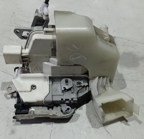 Fechadura Dianteira Esquerda Audi A5 2013 - 2016
