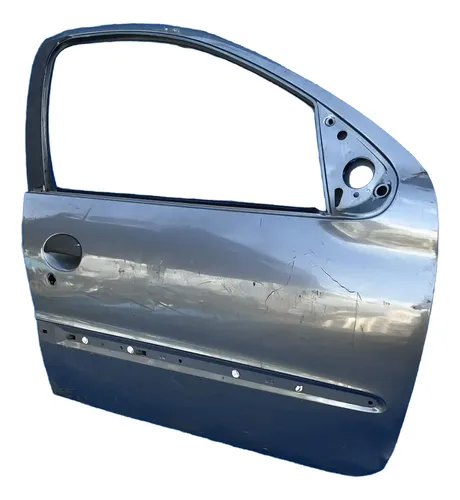 Porta Dianteira Direita Peugeot 206 2001 A 2012 Detalhes Dianteira Direita Prateado