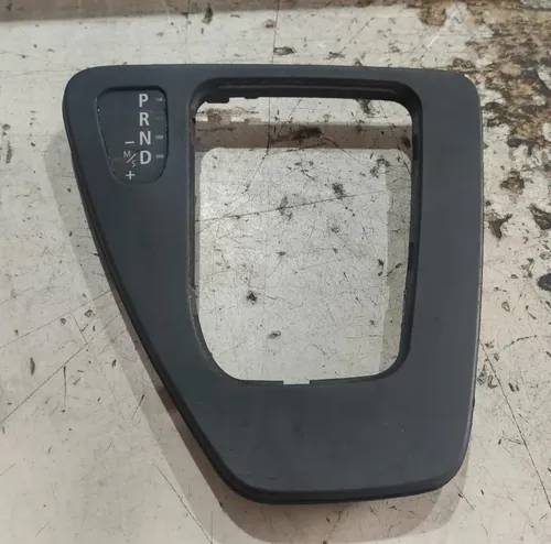 Moldura Câmbio Automático Bmw 320 2008 2009 2010 2011 Moldura Câmbio Automático Bmw 320 2008 2009 2010 2011