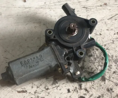 Motor Vidro Traseiro Direito Jeep Cherokee 1999 - 2004 Motor Vidro Traseiro Direito Jeep Cherokee 1999 - 2004