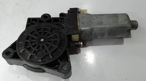 Motor De Vidro Dianteira Direita Hyundai I30 2008 - 2012