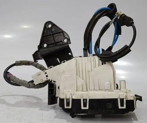 Fechadura Traseira Esquerda Mercedes C180 2008 - 2013