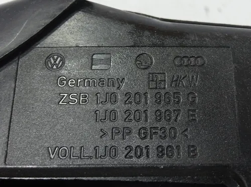 Suporte Mangueira Combustível Audi A3 2001 - 2005